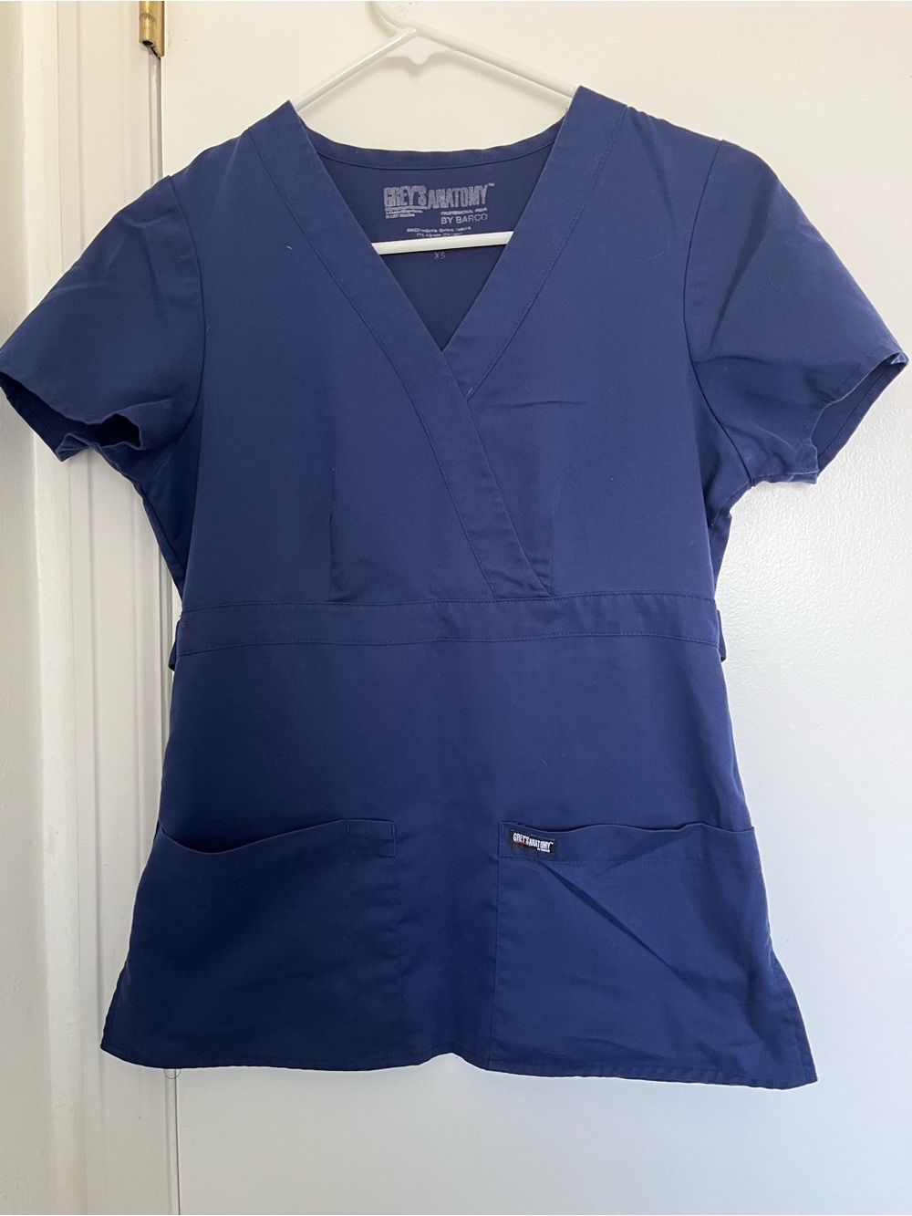 XS scrub set Grey’s Anatomy brand